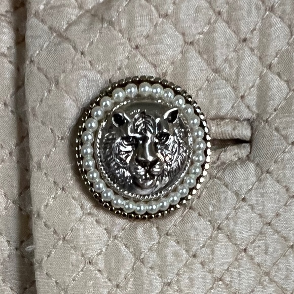 Sabyasachi Sherwani and Shawl - Picture 3 of 12